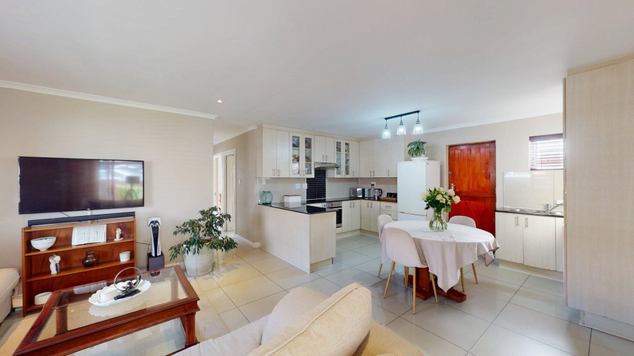 3 Bedroom Property for Sale in Pinelands Eastern Cape